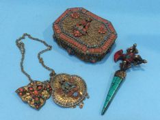 Various Indian / Middle Eastern style jewellery boxes etc.