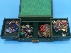 Jewellery box and contents, including various silver enamelled badges, jewellery etc.