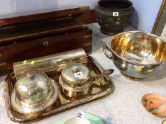 Assorted silver plate including a muffin dish