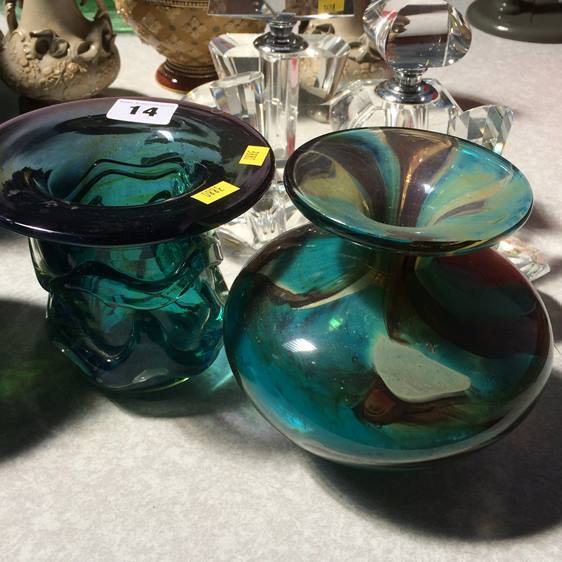 Four pieces of M'Dina glass - Image 3 of 3