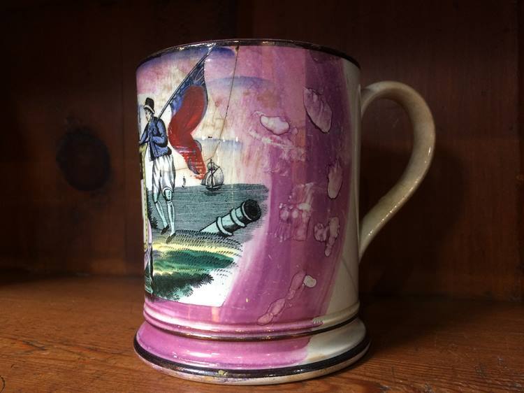 A Sunderland lustre frog mug 'Mariner's Arms' - Image 3 of 3