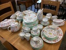 Large quantity of Minton 'Haddon Hall'