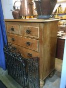 A Victorian pine straight front chest of drawers