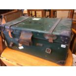 Travel trunk