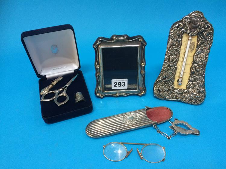 Silver picture frame, silver mounted thermometer, silver spectacle case etc. - Bild 2 aus 2