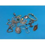 Bag of assorted silver jewellery etc.