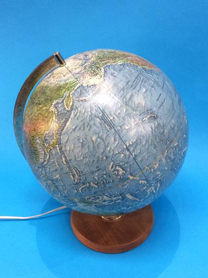 A 'Scan Globe' light up terrestrial globe - Image 2 of 2