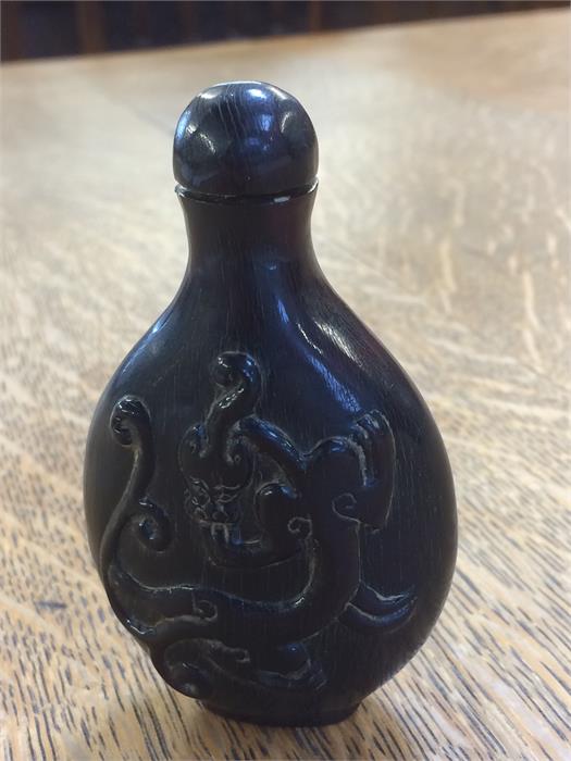 Two Netsuke's, a carved scent bottle etc. - Image 7 of 8