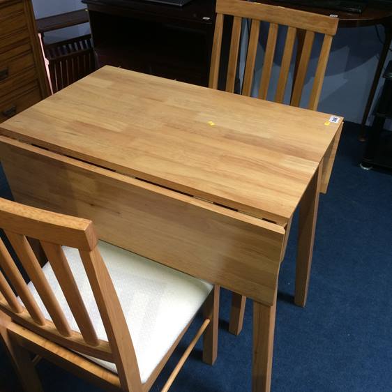 Kitchen tables and two chairs - Image 2 of 2