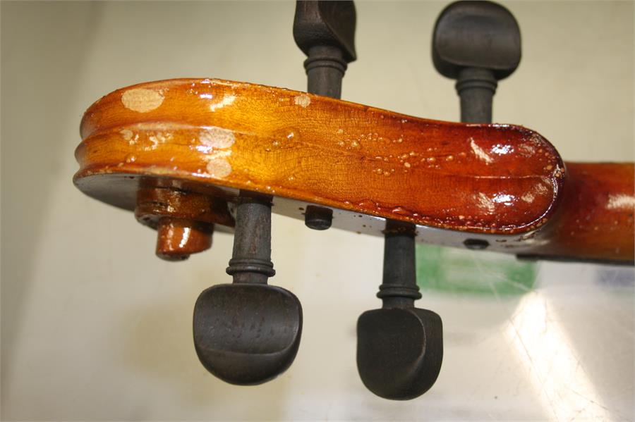 Violin and hard case - Image 5 of 5