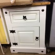 White and pine cabinet
