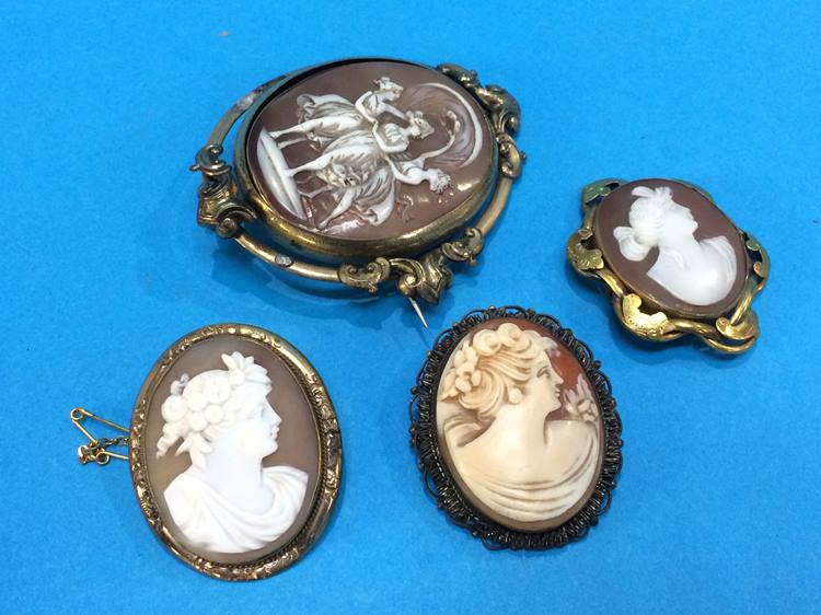 Four various cameo brooches - Image 2 of 2