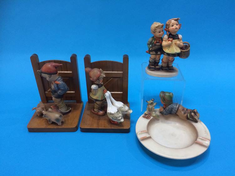 A pair of Hummel bookends, an ashtray etc.