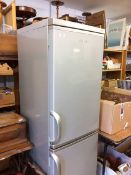 Servis fridge freezer