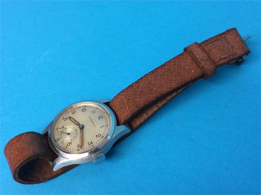 A Gents Leonidas wristwatch (31.1mm diameter approx.), the case inscribed 'ATP 119910, 302232'