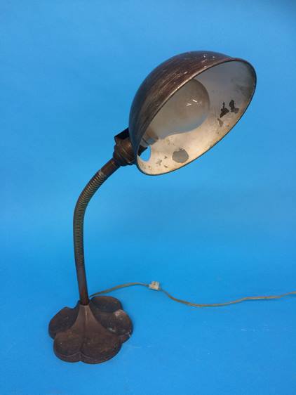 An early 20th century study lamp