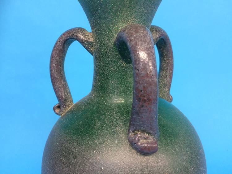 An Antique style speckled green glass three handled vase - Image 2 of 3