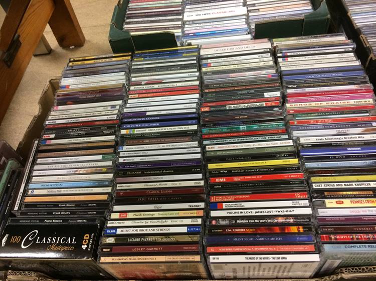 Quantity of CDs and LPs - Image 2 of 4