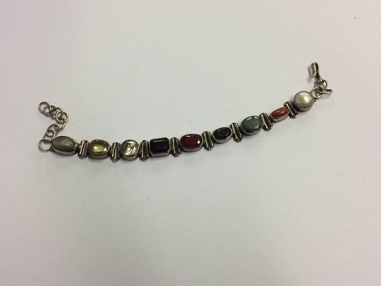 An Indian silver coloured bracelet, set with semi-precious and other stones - Image 2 of 2