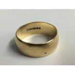 9ct gold ring, 4.7g