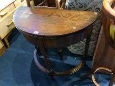 Oak half moon barley twist card table