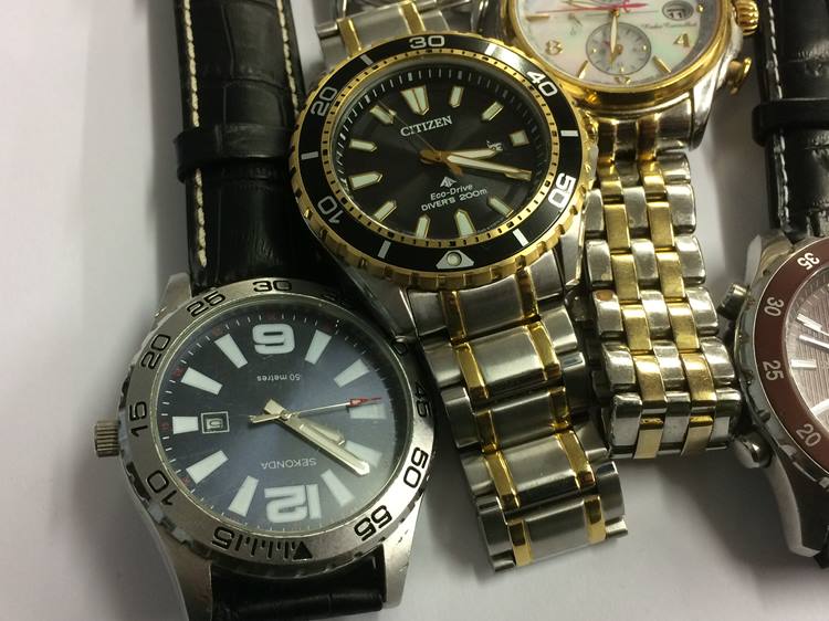 Five various wristwatches - Image 3 of 4