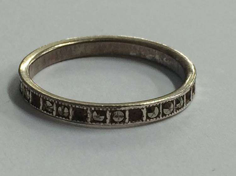 Two rings, one stamped 18ct - Image 4 of 4