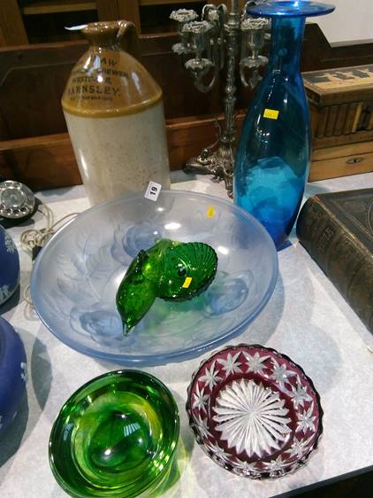 Pressed glass bowl etc. - Image 2 of 2