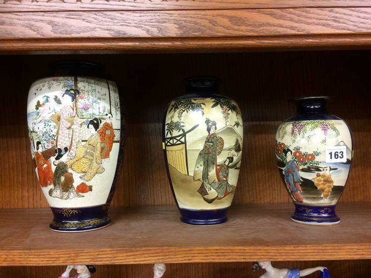 Three Satsuma vases - Image 2 of 4