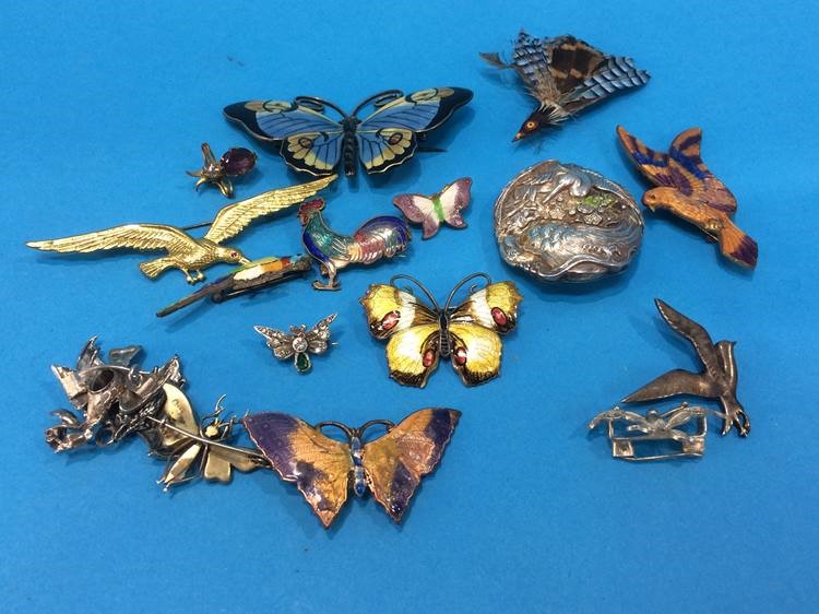 17 assorted Insect and Bird brooches