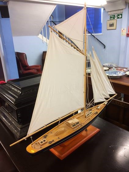 A model Yacht - Image 4 of 4