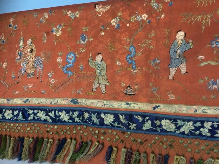 A fine Chinese late 19th century/early 20th century part wall hanging, depicting figures riding - Image 4 of 14