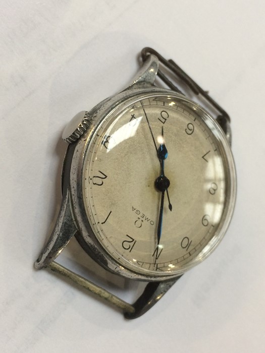 A military issue Omega wristwatch, the case stamped H 5 8 8309 - Image 10 of 13