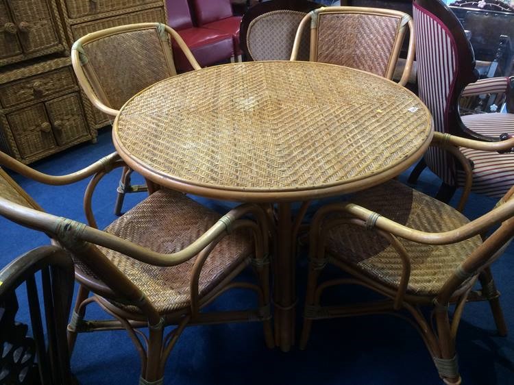 Cane circular table and four chairs