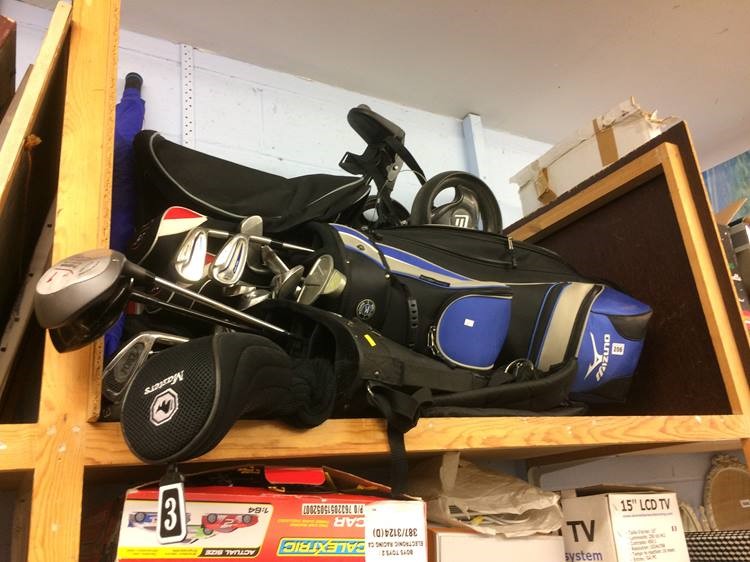 Quantity of golf clubs
