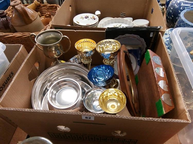 A box of plated wares