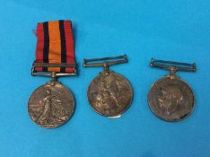 Two World War I medals and a South Africa medal to '1324 J. Perry Cape Rly Shptrs'