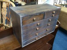 Set of small drawers