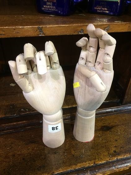 Pair of articulated wooden hands - Image 2 of 2