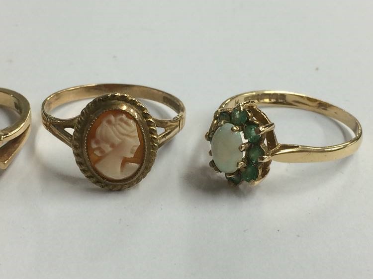 Four gold dress rings - Image 3 of 3