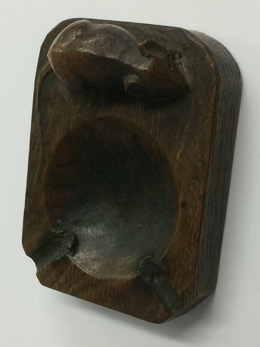 A Mouseman ashtray - Image 2 of 5