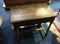 Oak bobbin turned side table