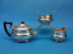 A silver three piece tea set, George Nathan and Ridley Hayes, Chester, 1914, 38.6 oz