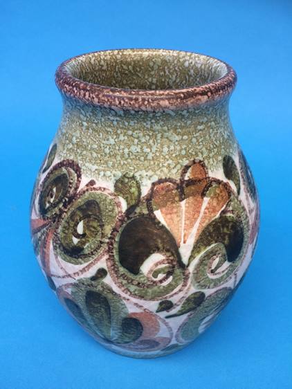 A Denby Glynn Colledge vase - Image 2 of 8