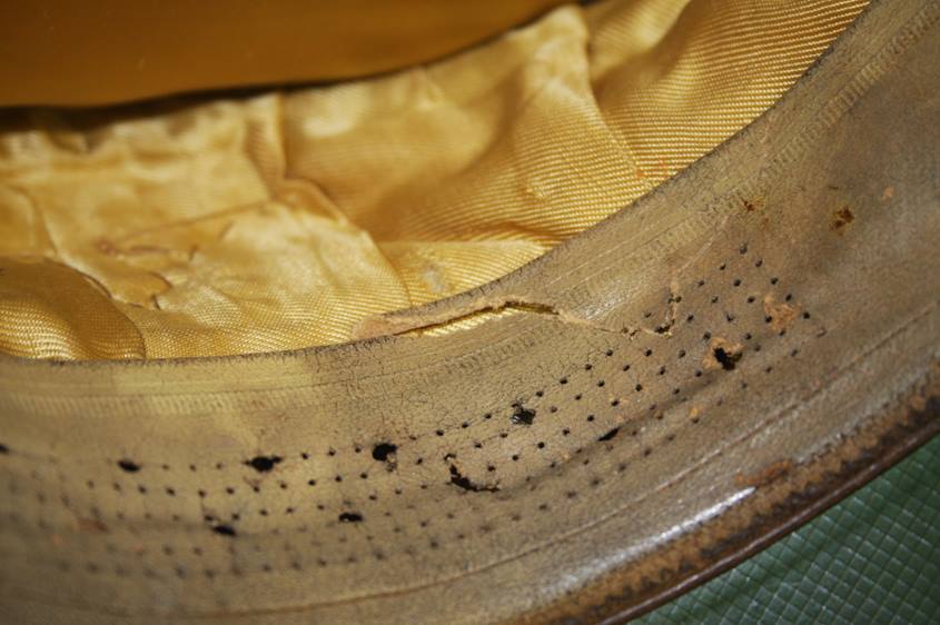 A German Luftwaffe Officer's visor cap, stamped Derkaufs Abteilung der Luftwaffe Berlin SW 68, - Image 12 of 12