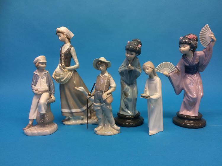 Collection of six Lladro figures - Image 3 of 4