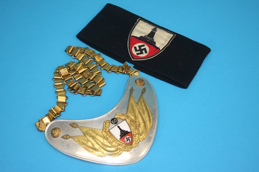 A German Nationalsozialistischer Reichskriegerbund (NSRKB) Standard Bearer Gorget with 50 Jahre - Image 9 of 16