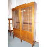 Vintage oak library bookcase of large proportion,