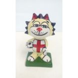 Lorna Bailey football cat, height 13cm