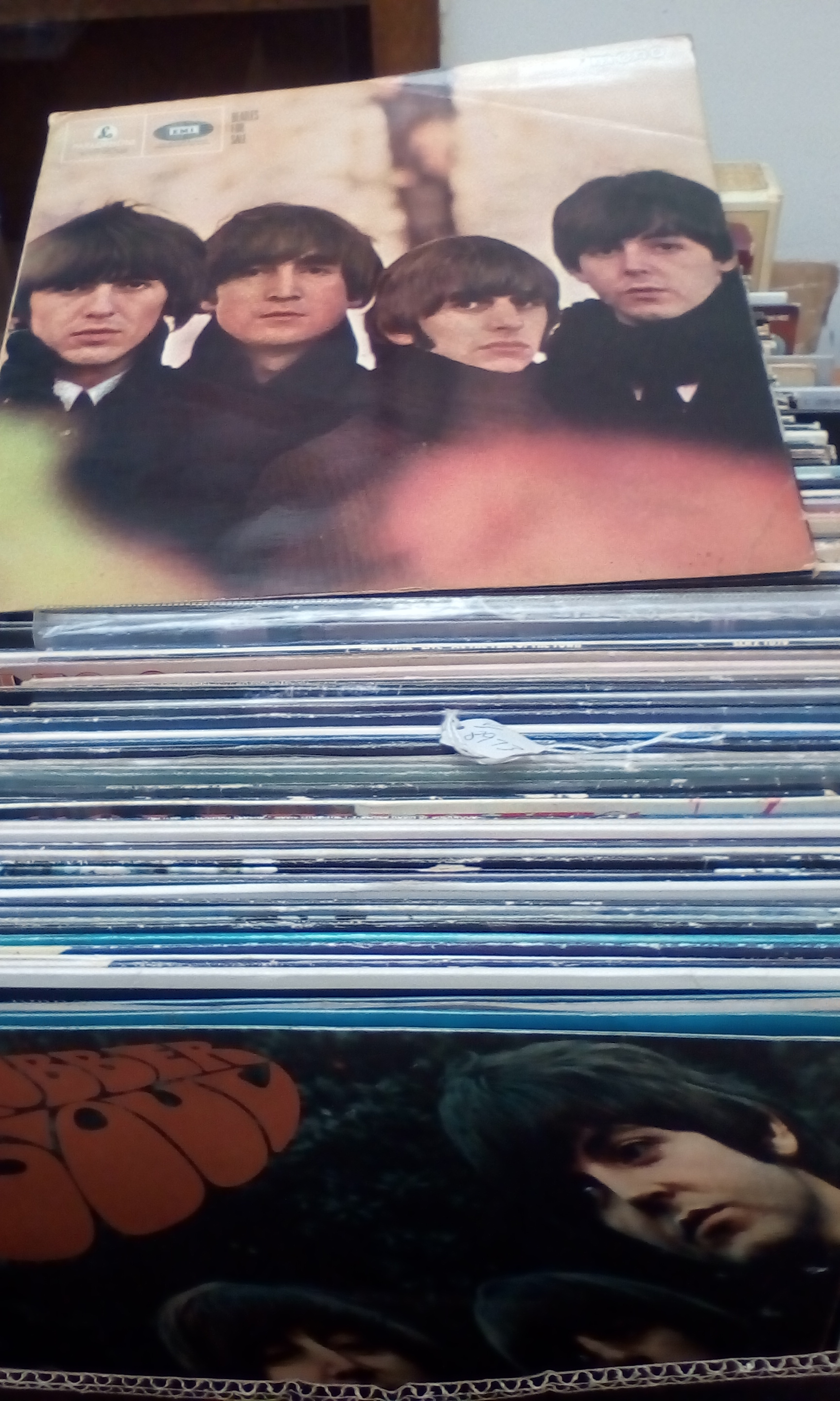 Good colection of 12" LPs to include three Beatles